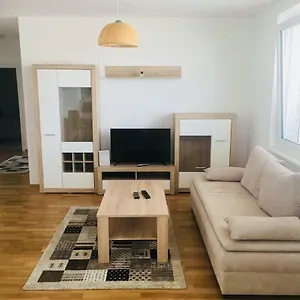Hauptbahnhof 5 Apartment Vienna